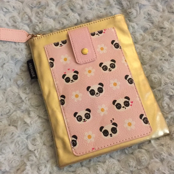 Cute Panda Zippered Case - Picture 4 of 4